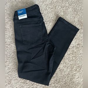 Old Navy Mid-Rise Power Slim Straight Fit.